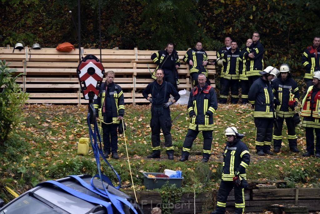 Einsatz BF Koeln PKW im See Koeln Esch P073.JPG - Miklos Laubert